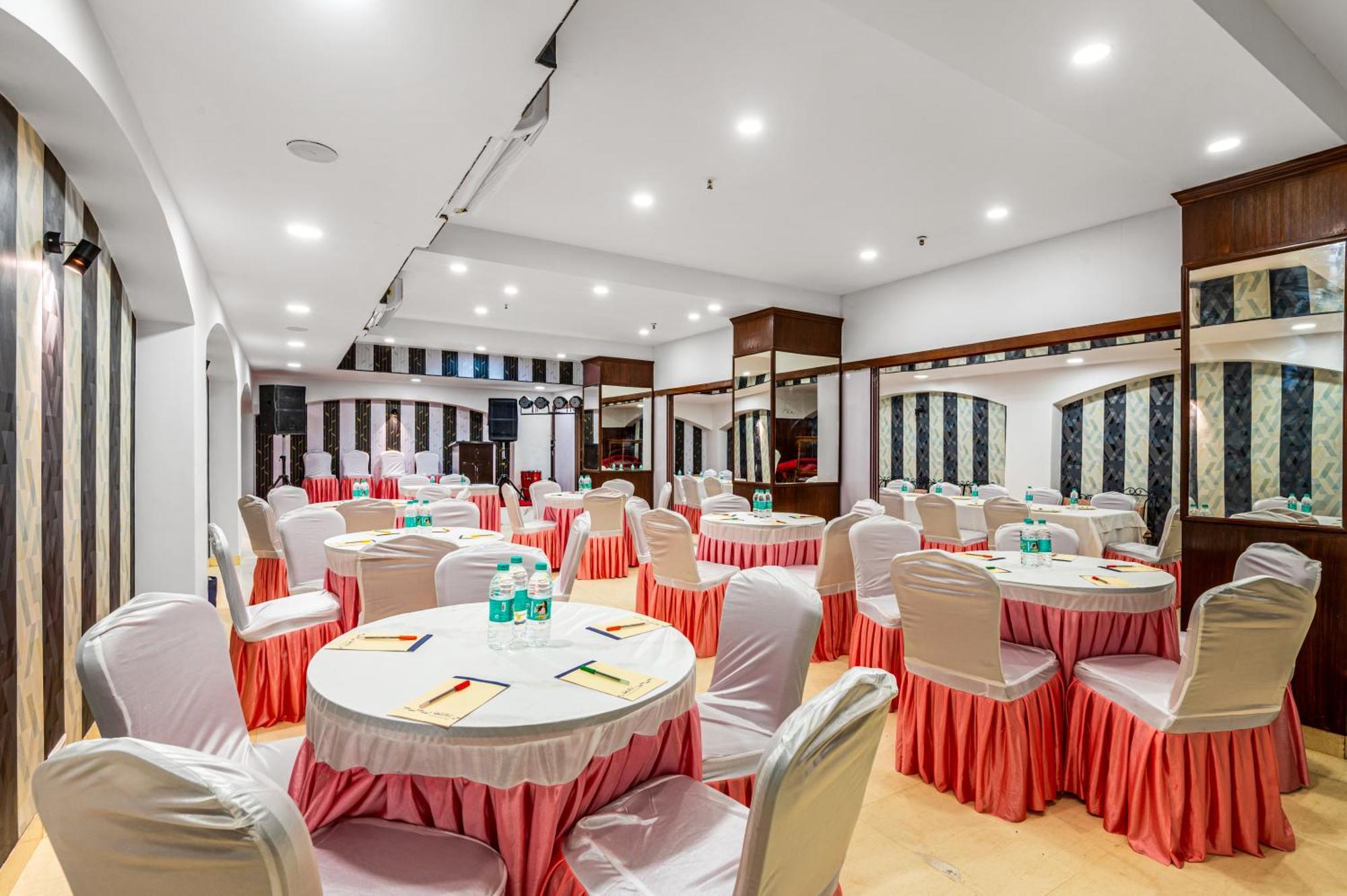 Hotel Nice Palace Delhi  Extérieur photo