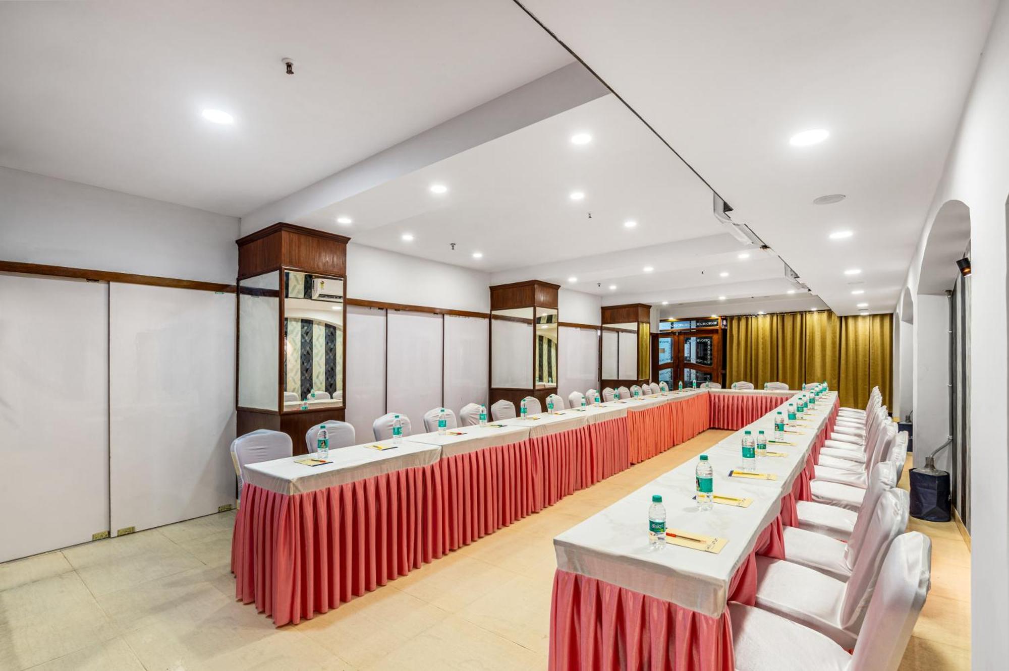 Hotel Nice Palace Delhi  Extérieur photo
